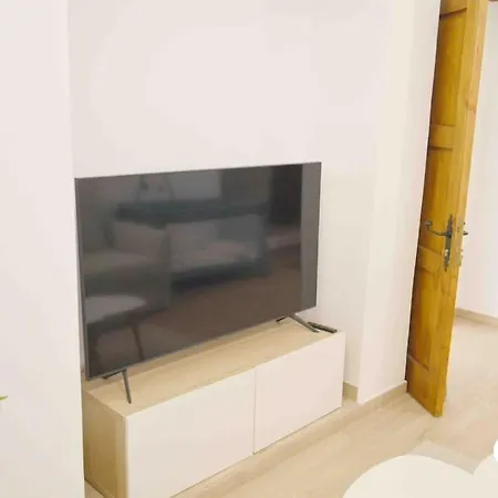Apartamento Bonita Casa En El Corazon Del Pueblo! Carmen *