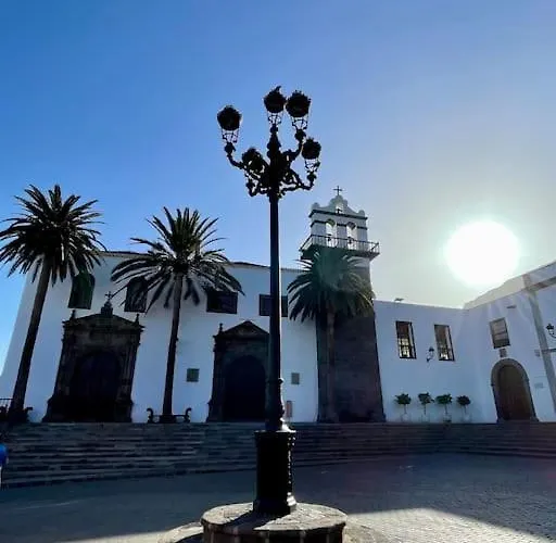 Bonita Casa En El Corazon Del Pueblo! Carmen Garachico (Tenerife)